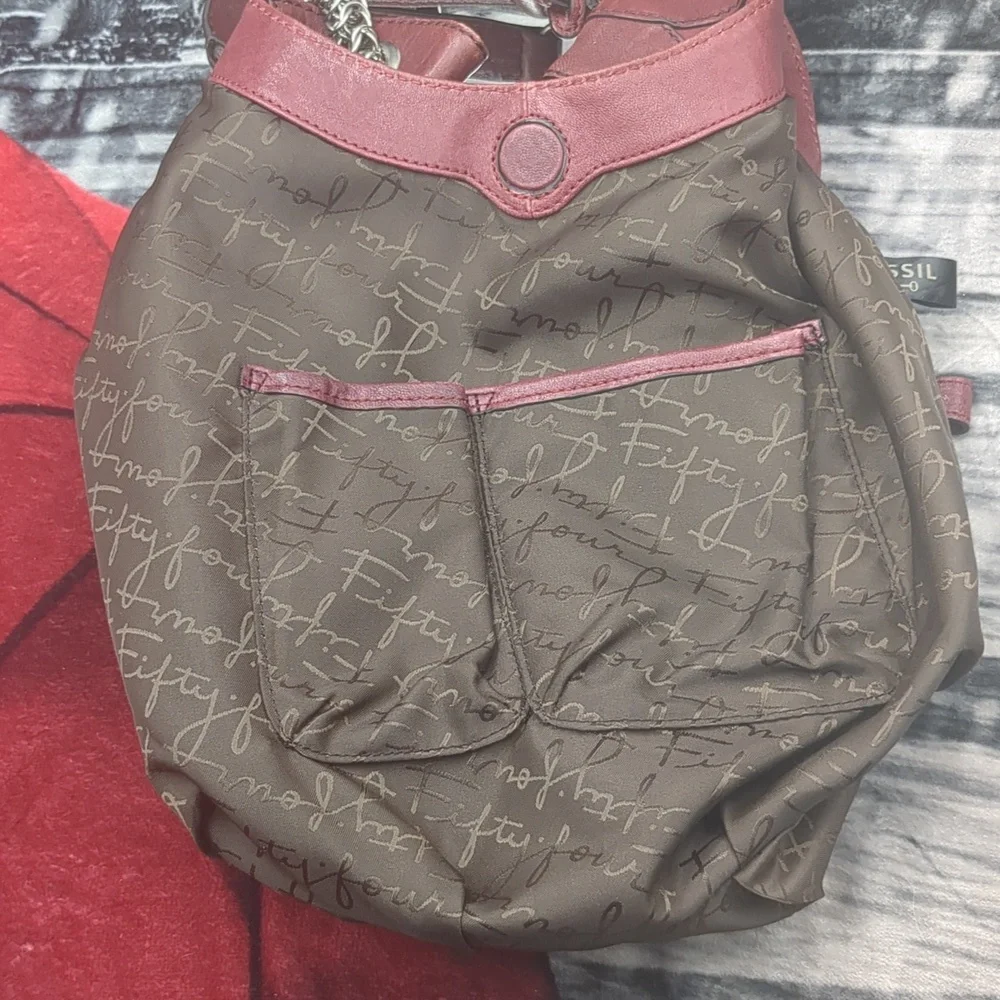 Fossil 54 Burgundy Hobo